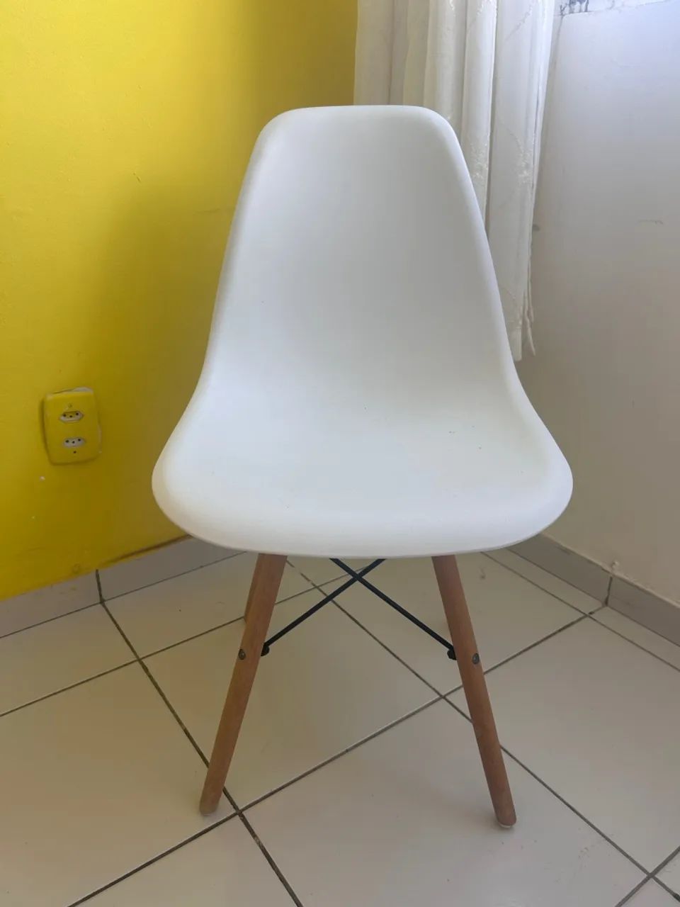 Cadeira branca 