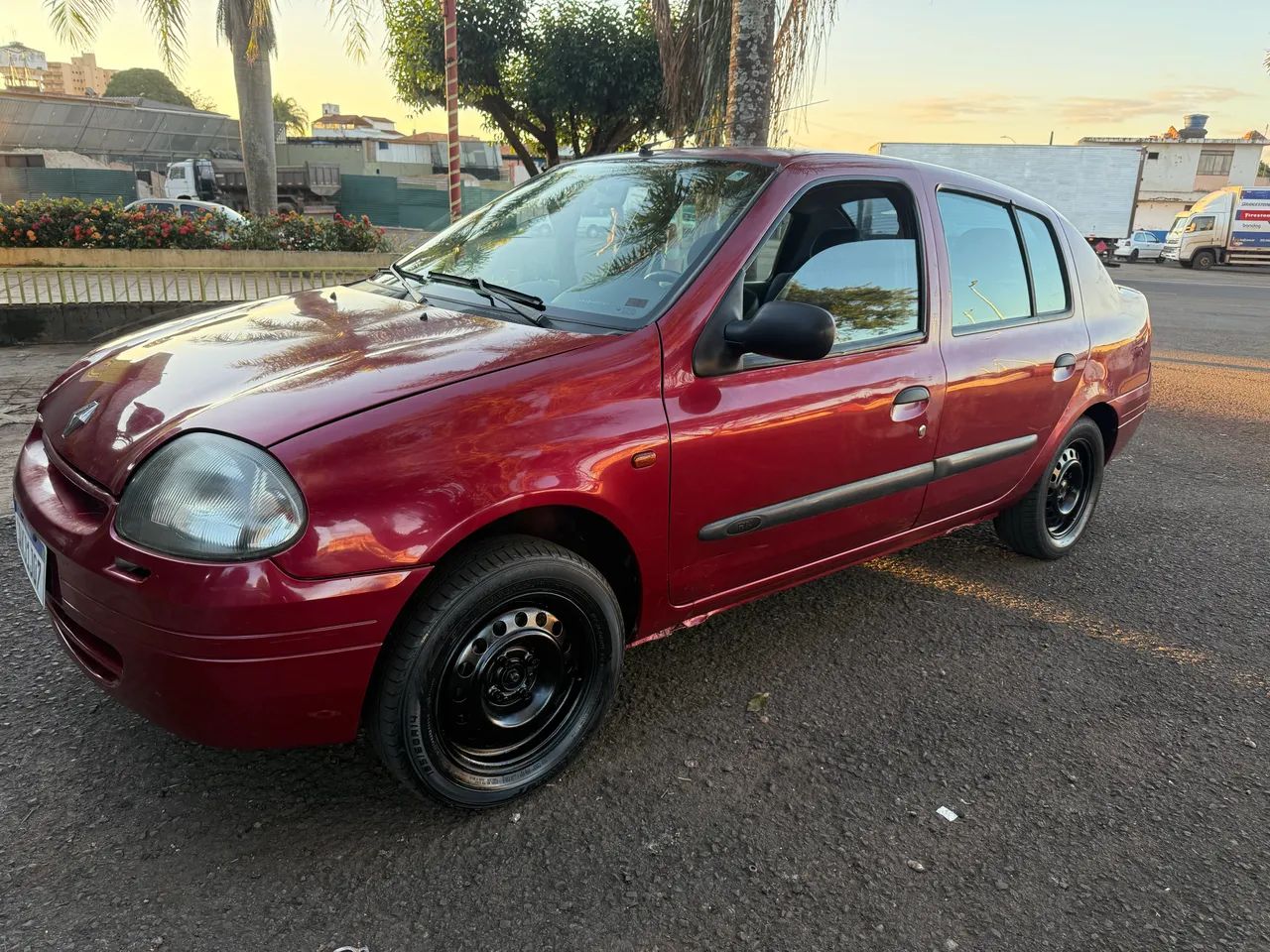 Renault Clio RN/ Expression 1.0 5P 2002 - Foto 4