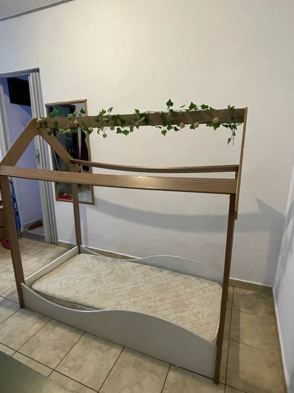 Cama infantil casinha  - Foto 2