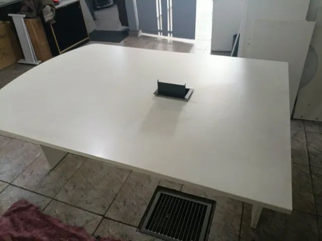 Mesa Reunião Retangular - 1,75x1,20cm - Usada - Foto 2
