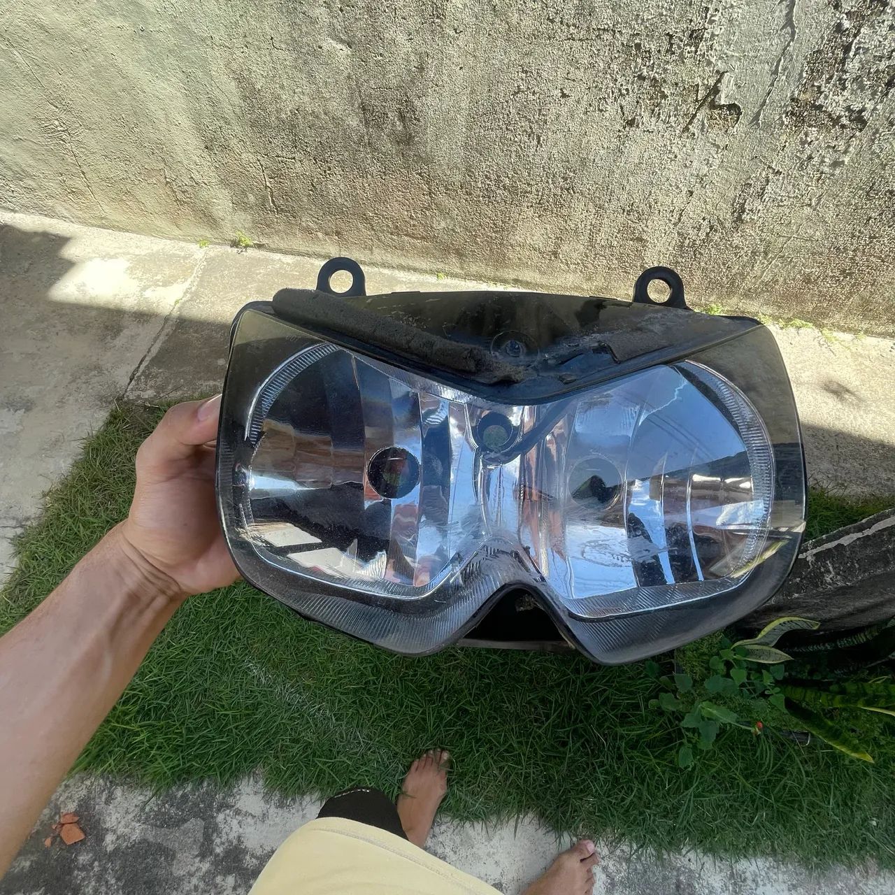 Farol Kawasaki Ninja 250r - Peças para motos - Juparanã, Linhares