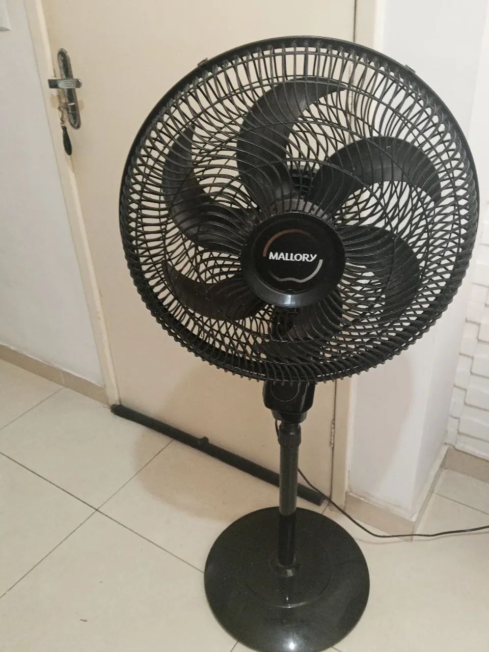 Ventilador em perfeito estado 