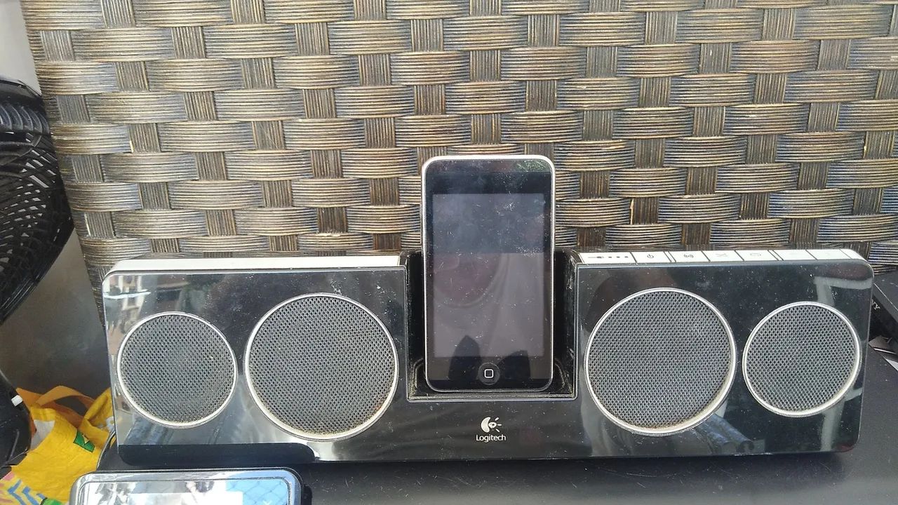 Logitech  - Foto 2