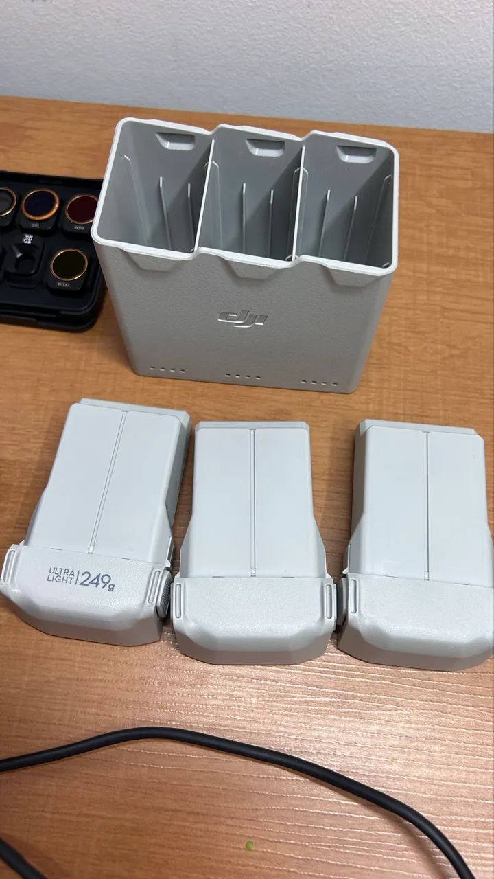 Drone DJI Mini 3 + KIT Fly More + Assesórios - Foto 4