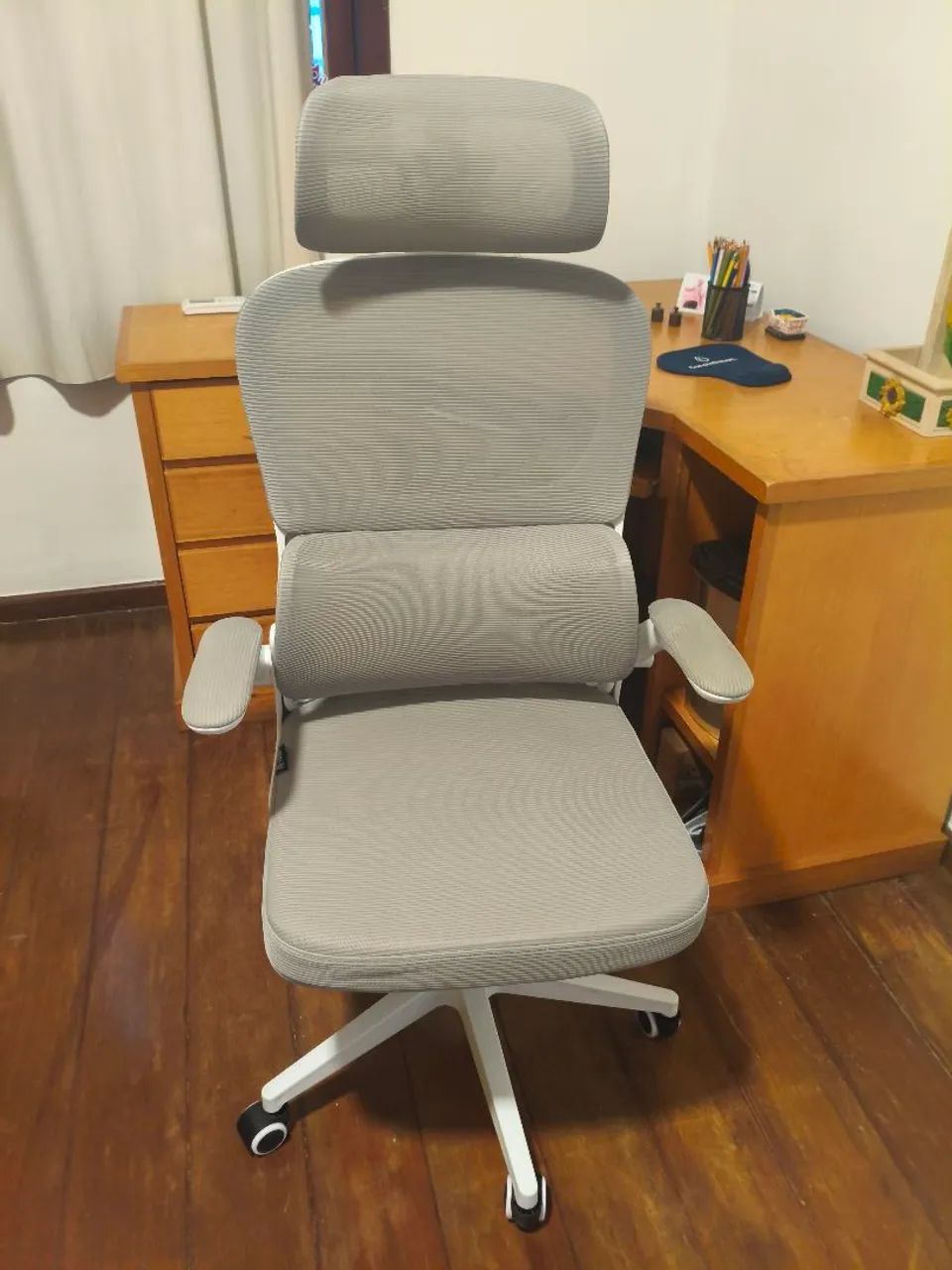Cadeira de escritório nova
