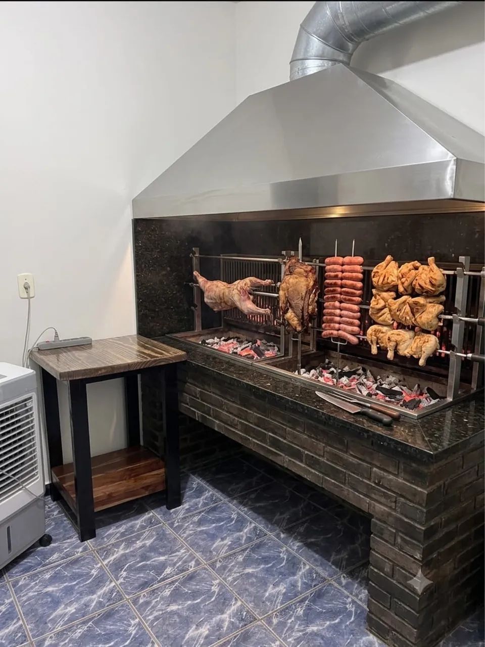Mesinha para churrasco  - Foto 3