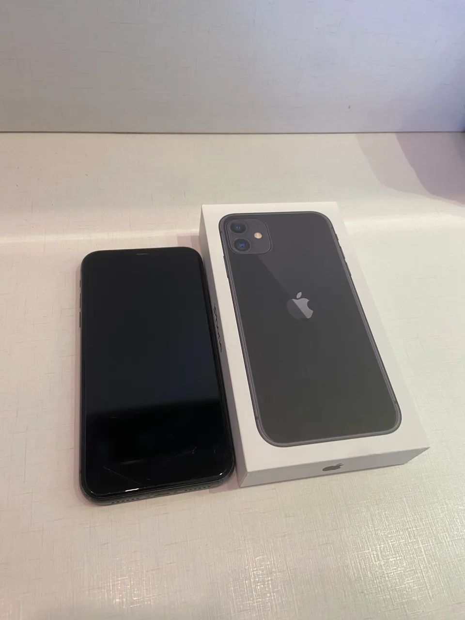 Iphone 11 - 64GB - Foto 2