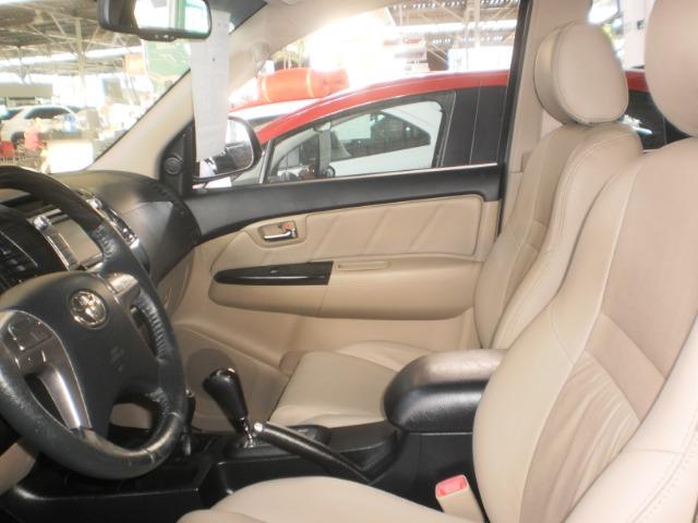 Toyota Hilux - Foto 3
