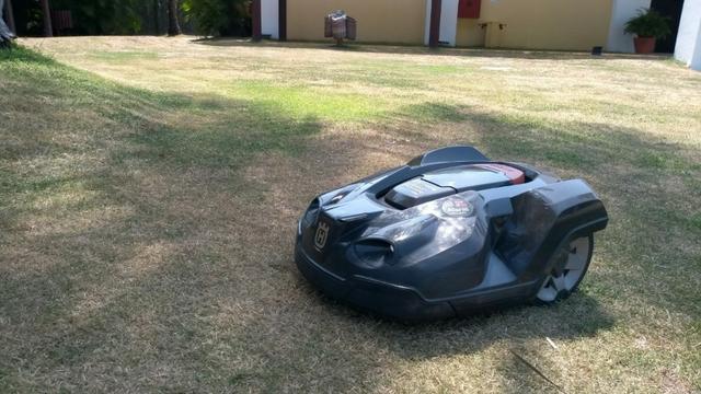 Robô Cortador de Grama Husqvarna Automower