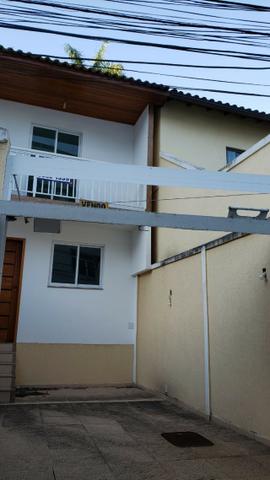 Casa miuto bem localizada duplex 1a locaçao 2 qts com varandas quintal 2 vgs - Foto 7