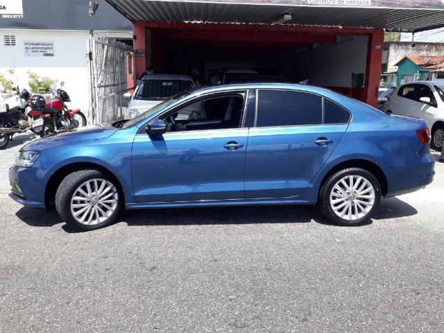 VOLKSWAGEN JETTA 2017/2018 1.4 16V TSI COMFORTLINE GASOLINA 4P TIPTRONIC - Foto 5