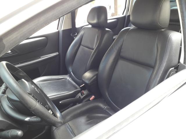 Citroen C4 Pallas 2010 Exclusive - Foto 8