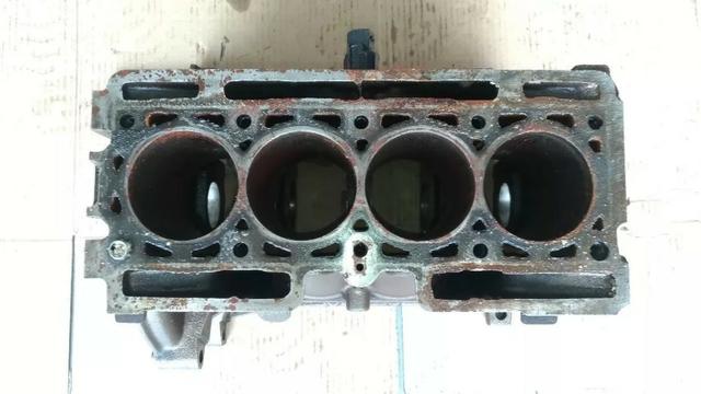 Bloco Motor Linha Renault Clio 1.6 16v / com baixa