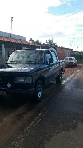 Oportunidade urgente D20 4 portas muito boa pra vender logo - Foto 4