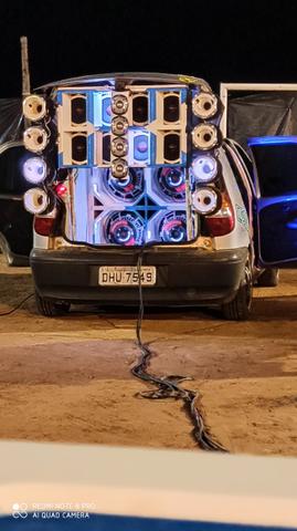 Carro com som - Foto 4