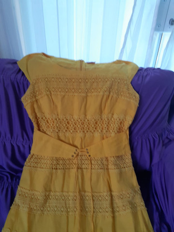 amarelo ouro vestido