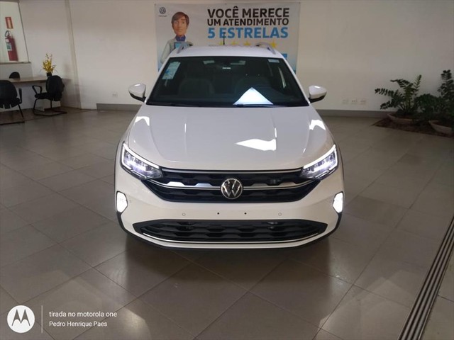 VOLKSWAGEN NIVUS 1.0 200 TSI TOTAL FLEX HIGHLINE AUTOMÁTICO
