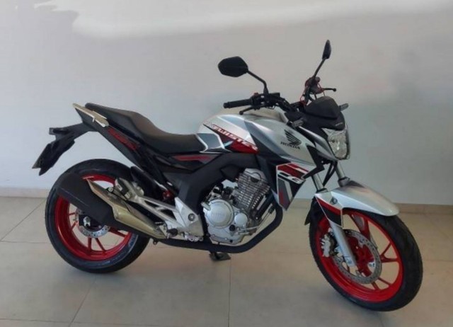 HONDA CB TWISTER 2020
