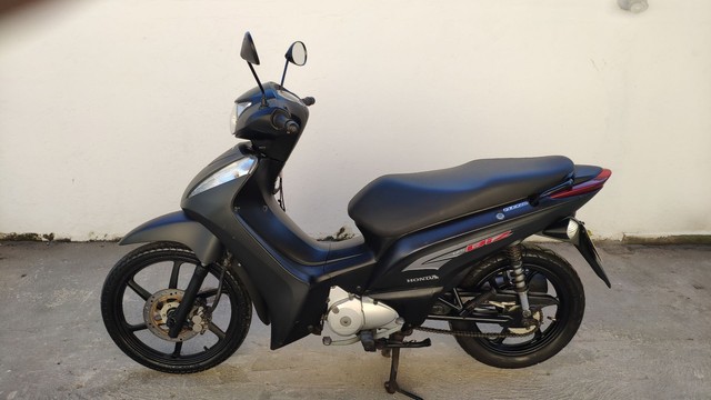 BIZ 2015 PARTIDA ELÉTRICA, FLEX E FREIO A DISCO