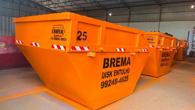 caçamba para entulhos ou conteiner almoxarifado