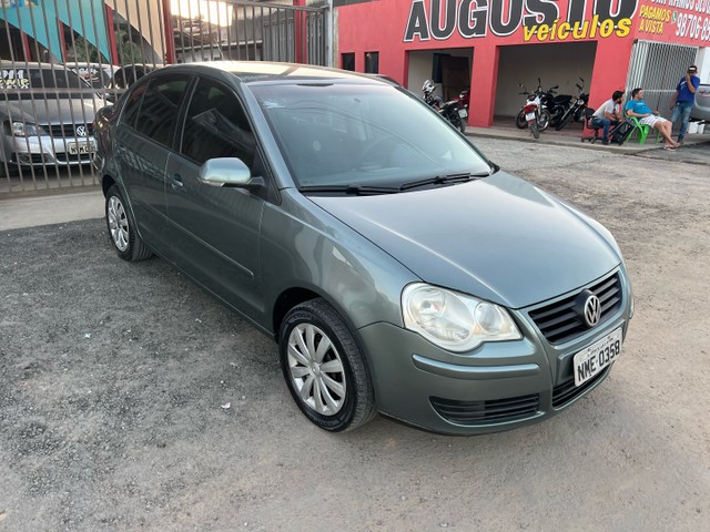 polo sedan 2011 olx