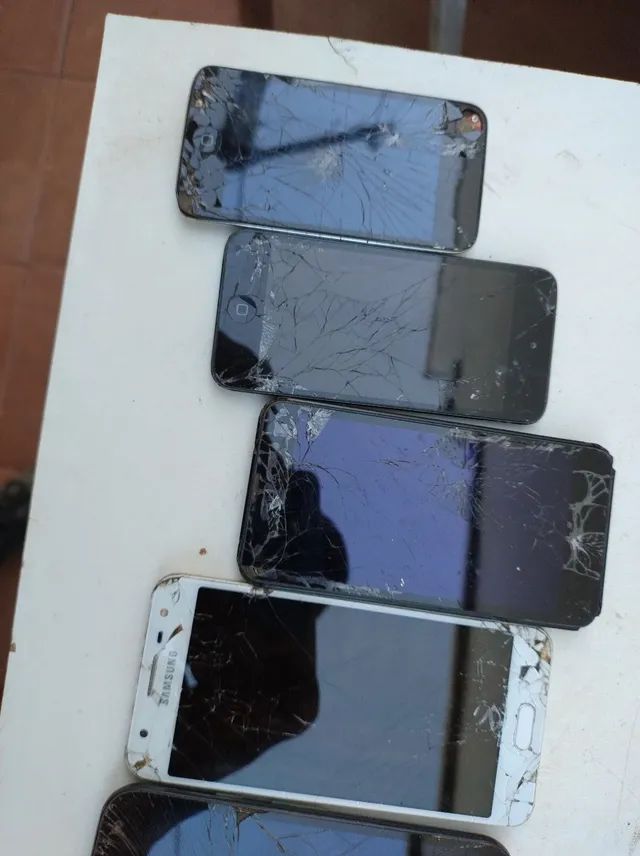 Celular pra retirar peças. - Foto 2