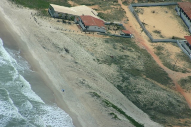 Troco terreno beira-mar em maxaranguape por apto em P.Negra