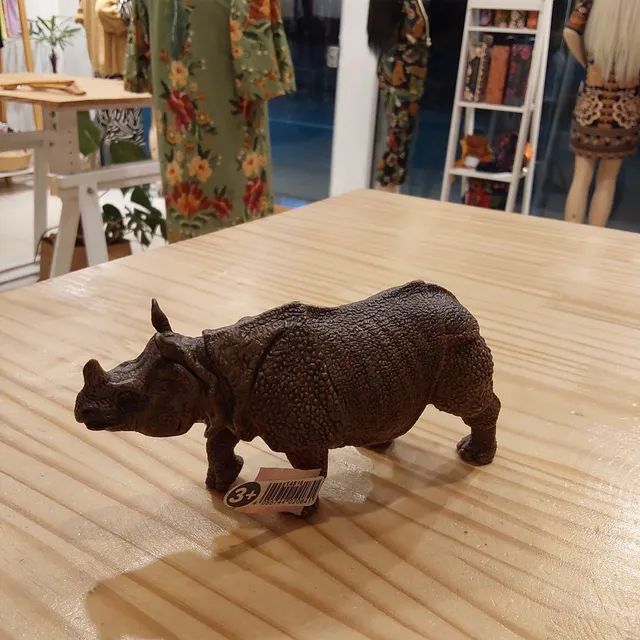 Rinoceronte da Índia schleich novo com tag 2023