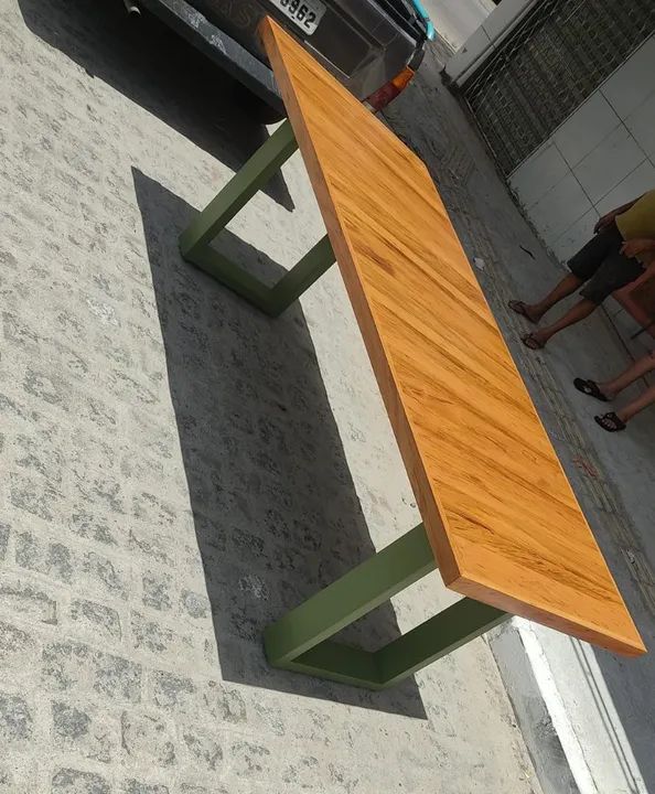 Mesas para área interna e externa 