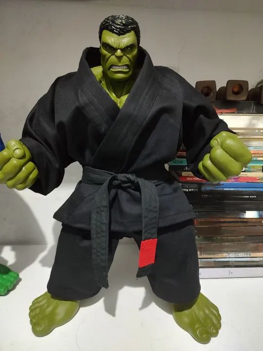Hulk verde com kimono 