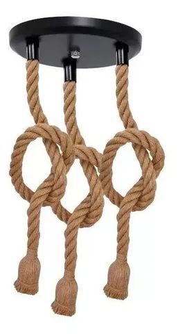 Luminária de corda com lâmpadas