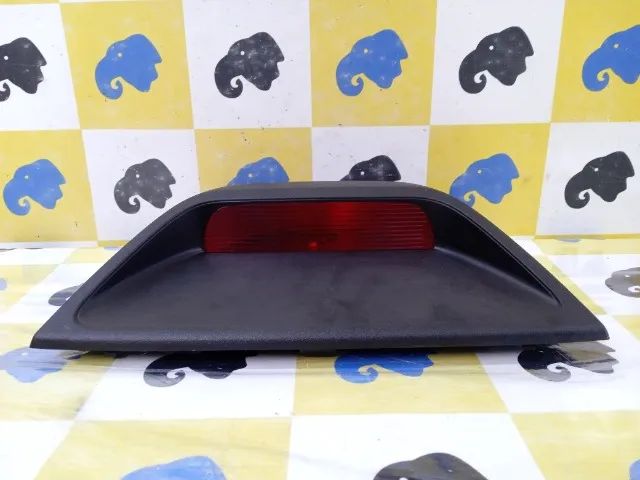 Break Light Lanterna Freio Nissan Versa Sl 1.6 16v 2017 18