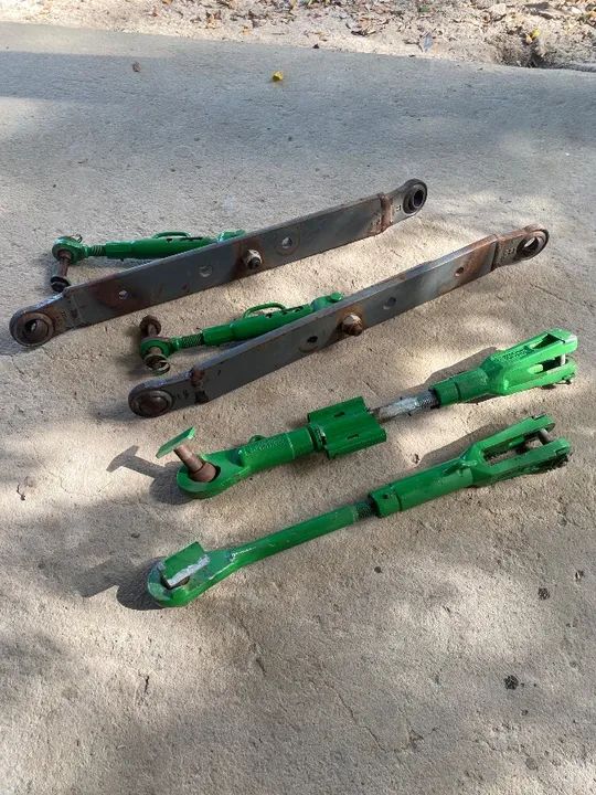 Conjunto braços hidráulico trator - Foto 2