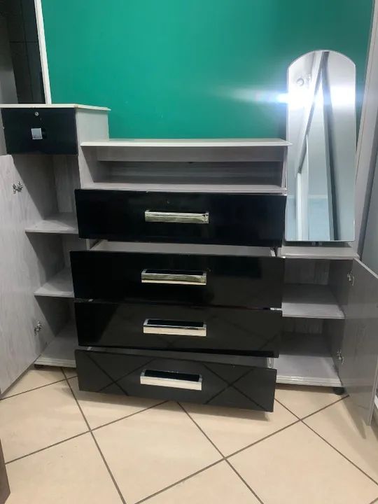 Cômoda com espelho sapateira e 4 gavetas - Foto 4