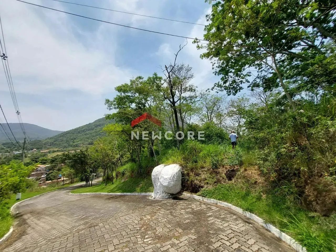 Lote em condomínio em Rua da Pedra - Jardim Atlântico Oeste (Itaipuaçu) - Maricá/RJ