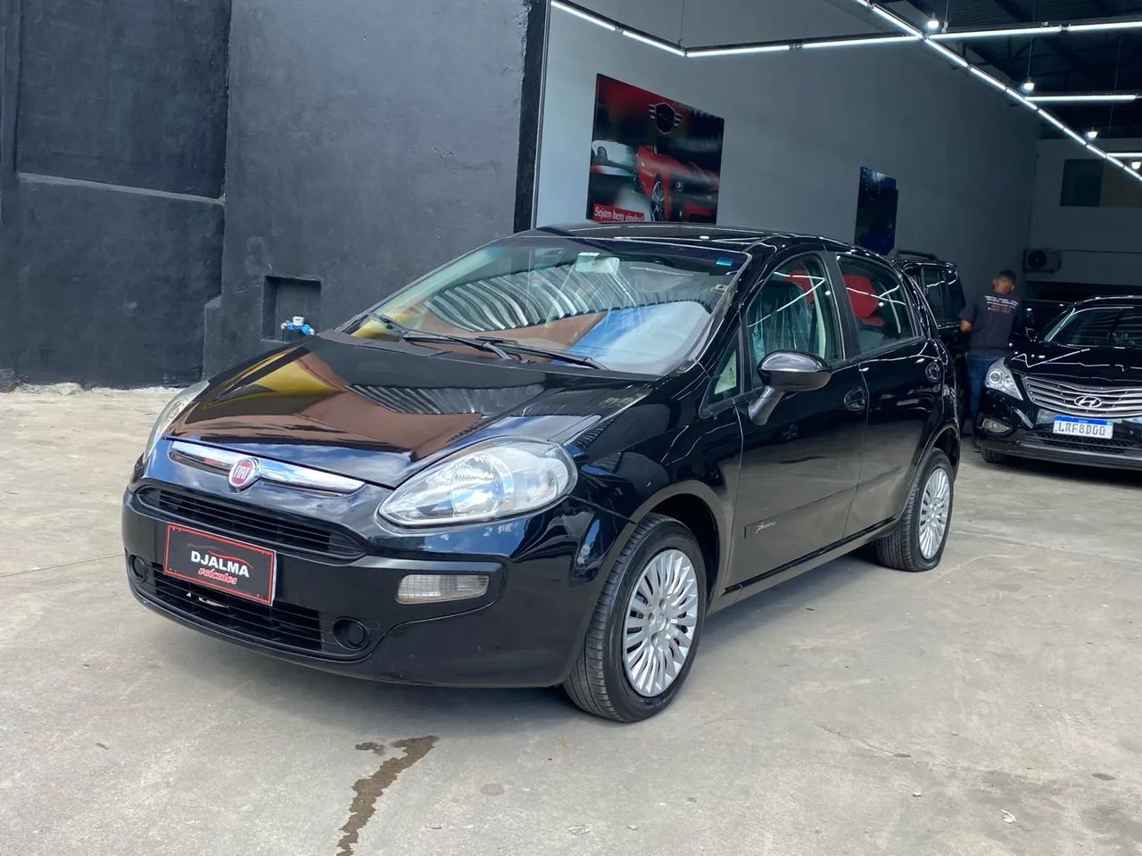 FIAT PUNTO 1.4 ATRACTIVE 2013 ( FINANCIO COM 8.000 ENTRADA) - Foto 2