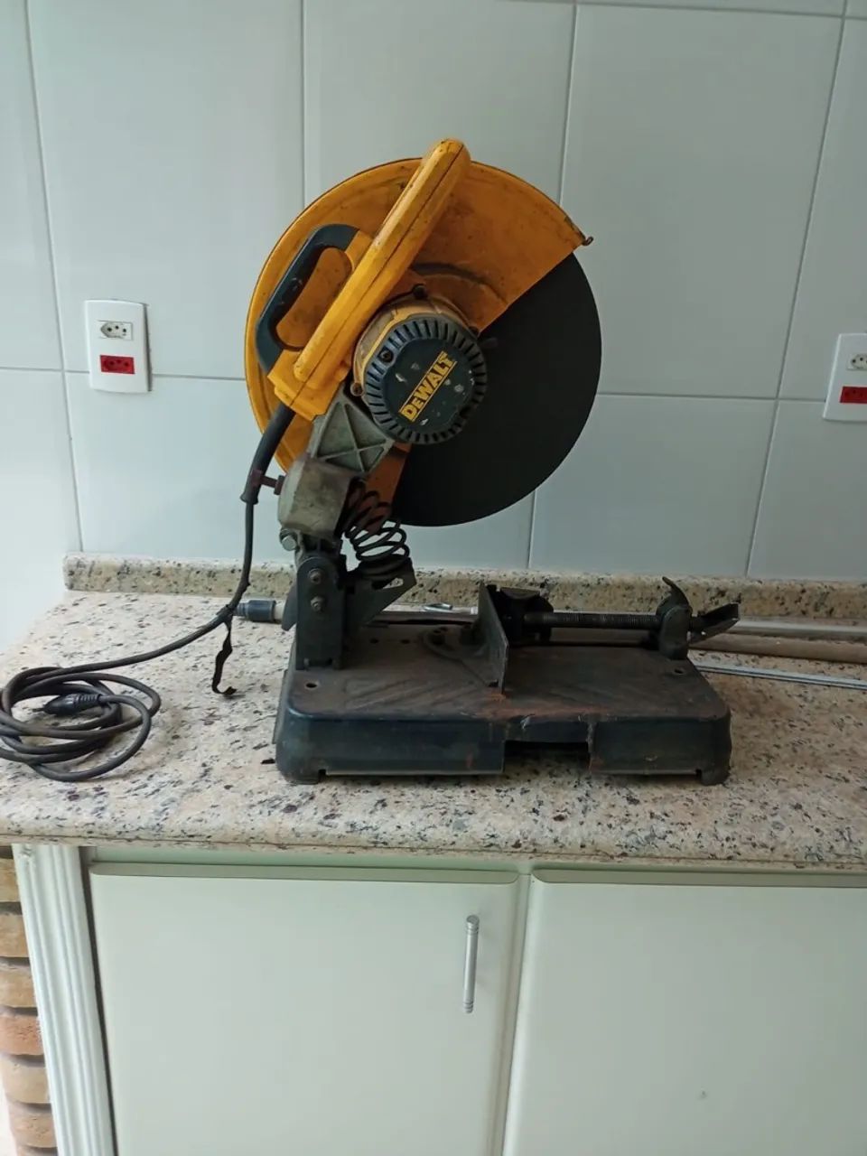 Serra metal corte Dewalt