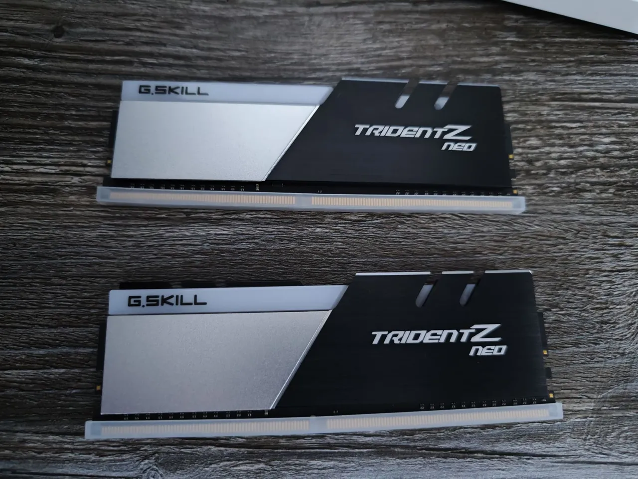 Memória RAM G.Skill Trident Z Neo 16GB(2x8gb) DDR4 4000MHz CL16