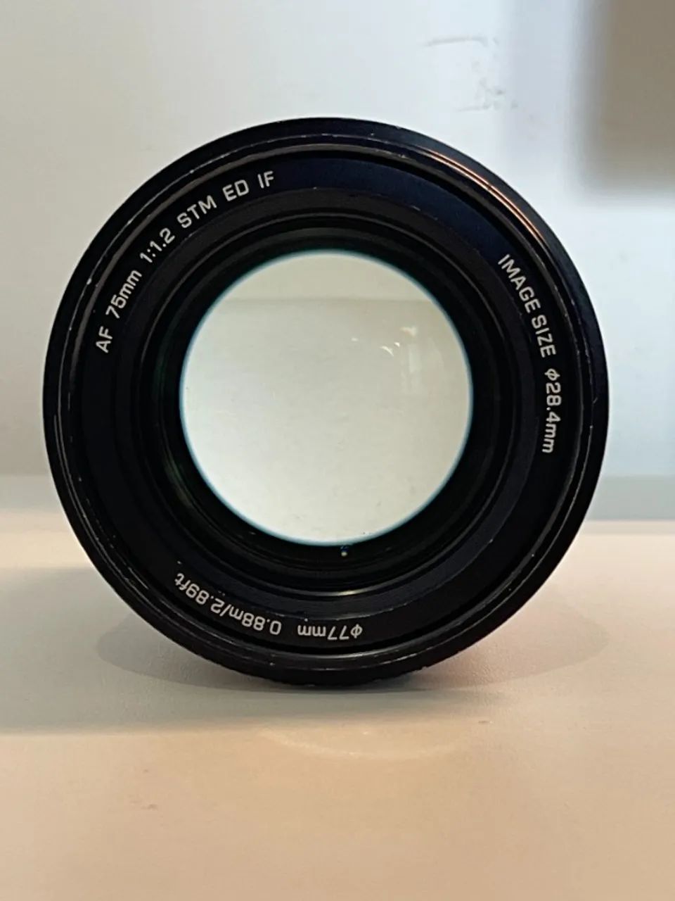 Lente Fujifilm - Viltrox 75mm f/1.2 Pro (Fuji X-Mount) - Excelente estado - Foto 2