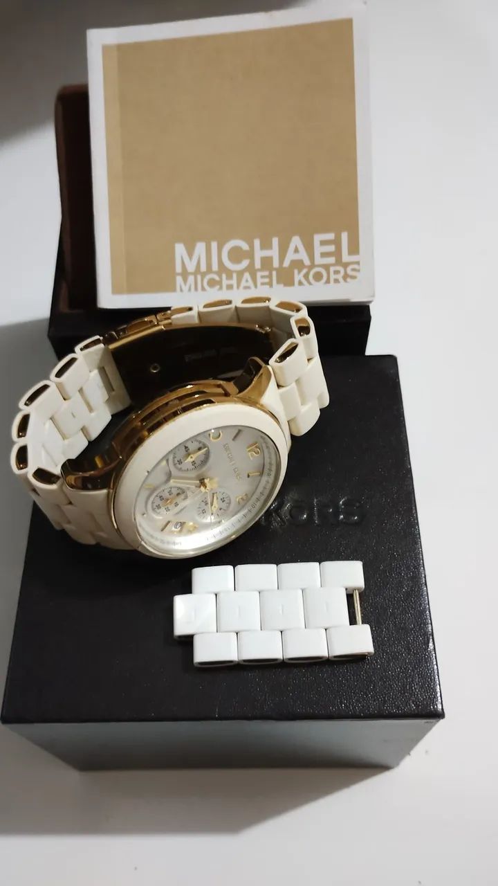 Relógio Michael Kors Cronógrafo Feminino Dourado  - Foto 3