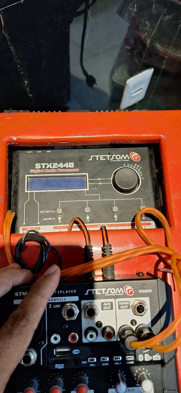 Caixa de Som para carro e casa BOB completa  - Foto 4