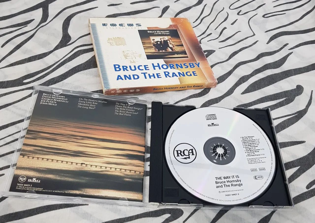 Cd Focus Internacional - Bruce Hornsby and The Range ( the way it is ) - Foto 3