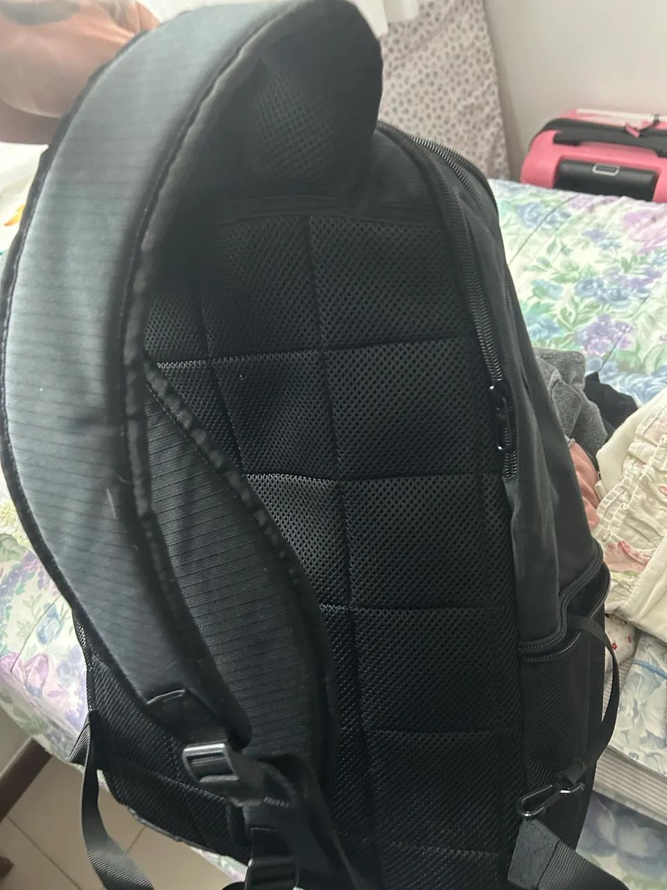 Mochila Nike 3 compartimentos - Foto 2