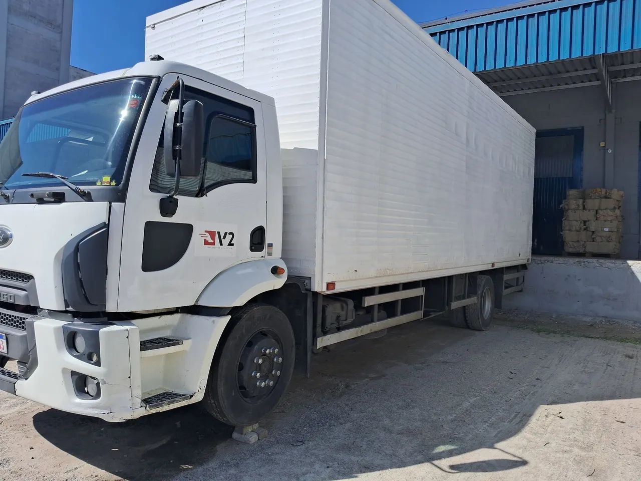 Vendo ou Troco Ford Cargo 2012 - Foto 4