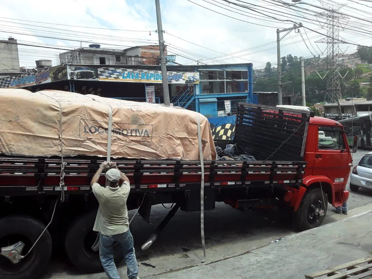 Truck VW 14 140 3 eixo trucado - Foto 4