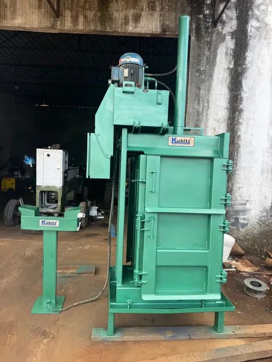 Vende-se Prensa Hidráulica para papelão de 25 toneladas em Maceió/AL. - Foto 3