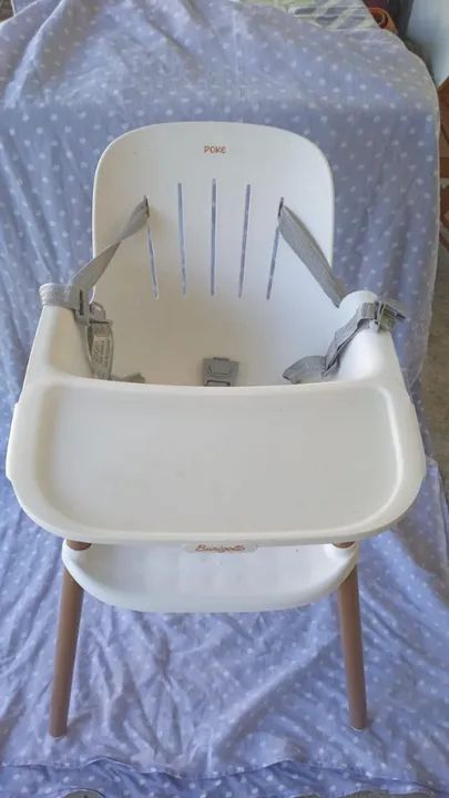 Cadeirinha de bebê Pocke Baby portátil e fácil de limpar