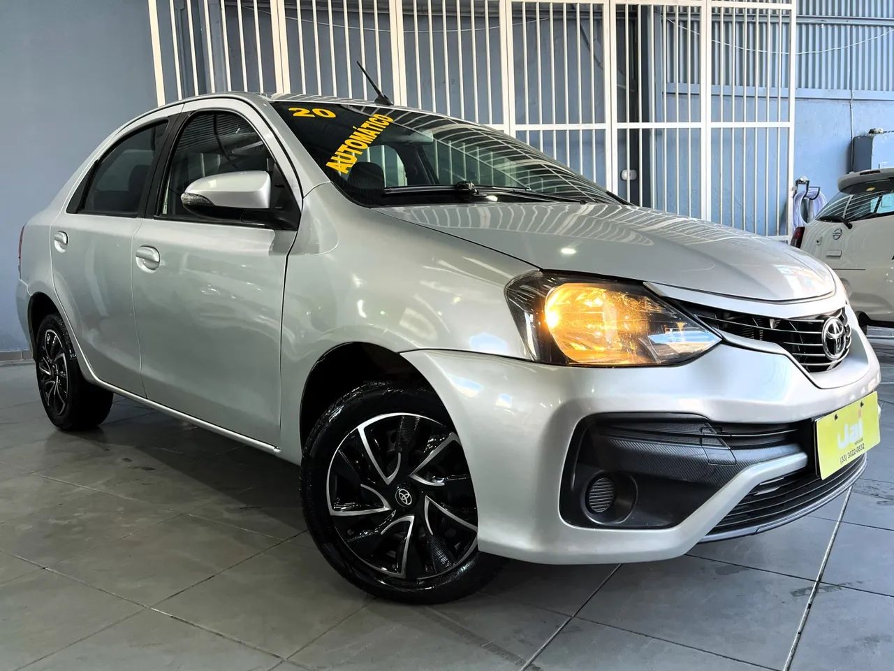 Etios Sedan 1.5 2020 Automático + Prata Metálico + Painel Digital