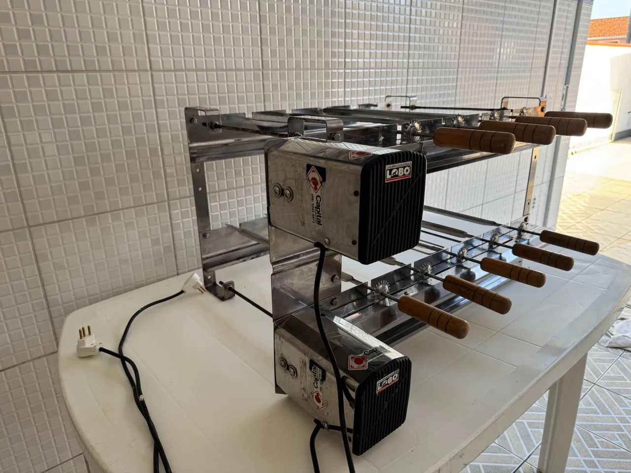 Churrasqueira inox rotativa 2 motores - Foto 6