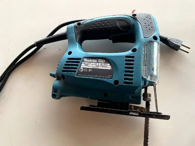 ? Serra Tico-Tico Makita 4327 - Precisão e Potência para seus Cortes! ? - Foto 2